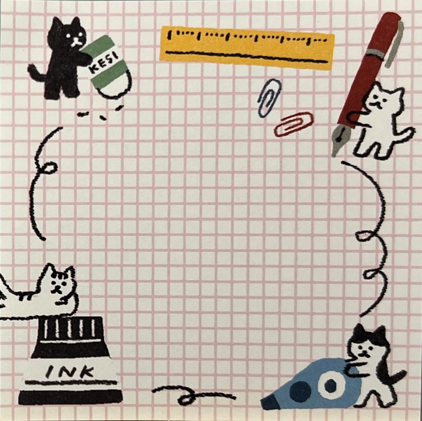文房具やえんぴつ、はさみと一緒に白猫と黒猫が描かれたレトロ可愛いメモ帳。色使いが優しく、癒し系の雰囲気。/
A retro-cute memo pad featuring white and black cats playing among stationery items like pens, tape, and scissors — soft tones and a heartwarming style.
