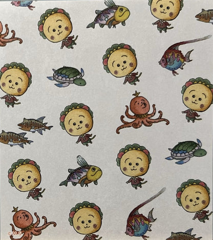 コジコジと仲間たちがカラフルな魚たちと海中を泳ぐ、絵本のような海底探検メモパッド。
A storybook-style memo pad featuring Cojicoji swimming with friends in a colorful underwater world.