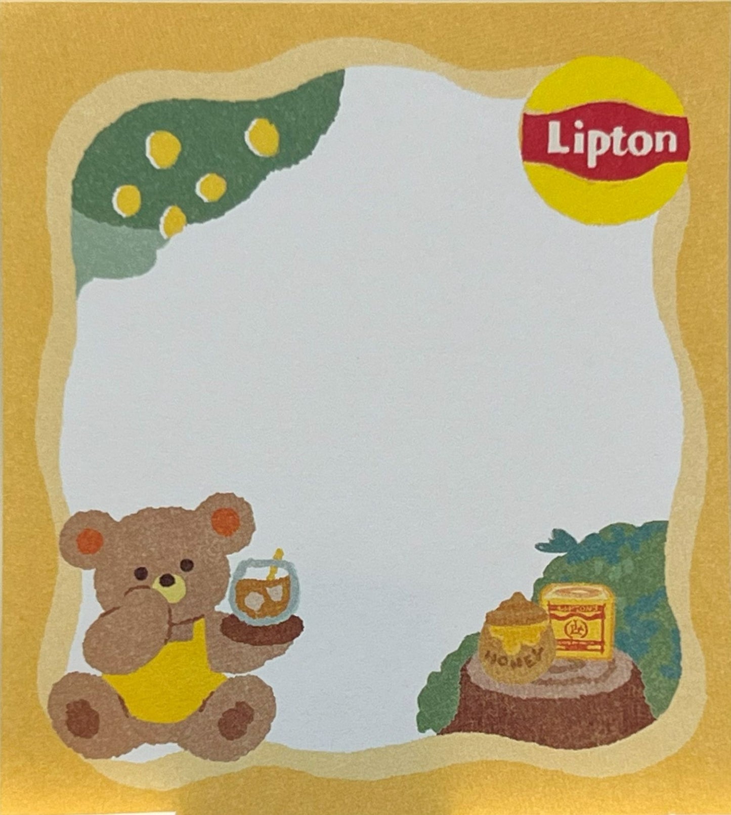 ハニーティーを楽しむくまのメモパッド（リプトン紅茶、はちみつ、ミツバチのイラスト）
Memo pad featuring a bear enjoying honey tea with Lipton tea, honey pot, and bees