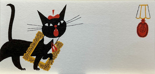 レトロな室内で遊ぶ黒猫ロビンの一筆箋（照明、本、時計、額縁のイラスト）Letter paper featuring retro-style black cat Robin with lamp, books, clock, and picture frame